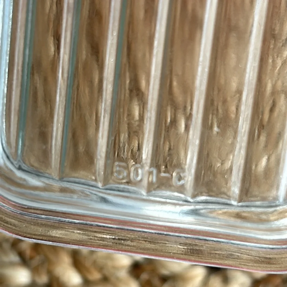 PYREX #501 Flamingo Pink Refrigerator dish with lid - Picture 14 of 16